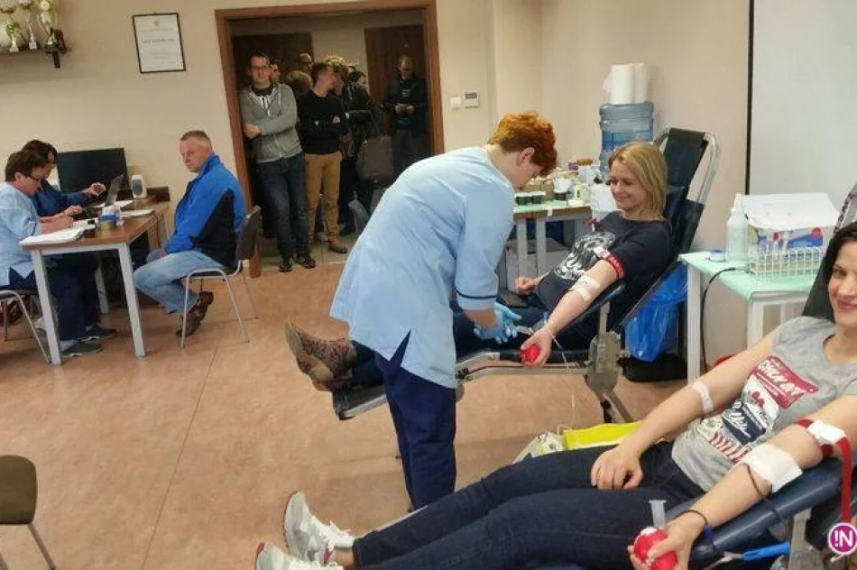 Oddali 13, 5 litra krwi – udana strażacka akcja krwiodawstwa - zdjęcie 2