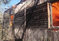 Spłonął drewniany budynek - zdjęcie główne