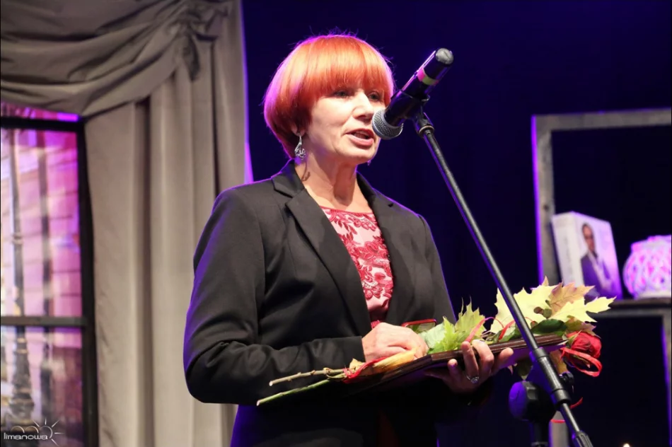 Miejskie odznaczenia podczas Jesiennego Spotkania z Teatrem - zdjęcie 9