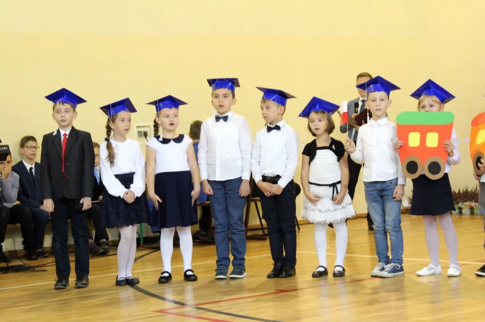 Święto Szkoły w SP nr 1 w Starej Wsi - zdjęcie 10