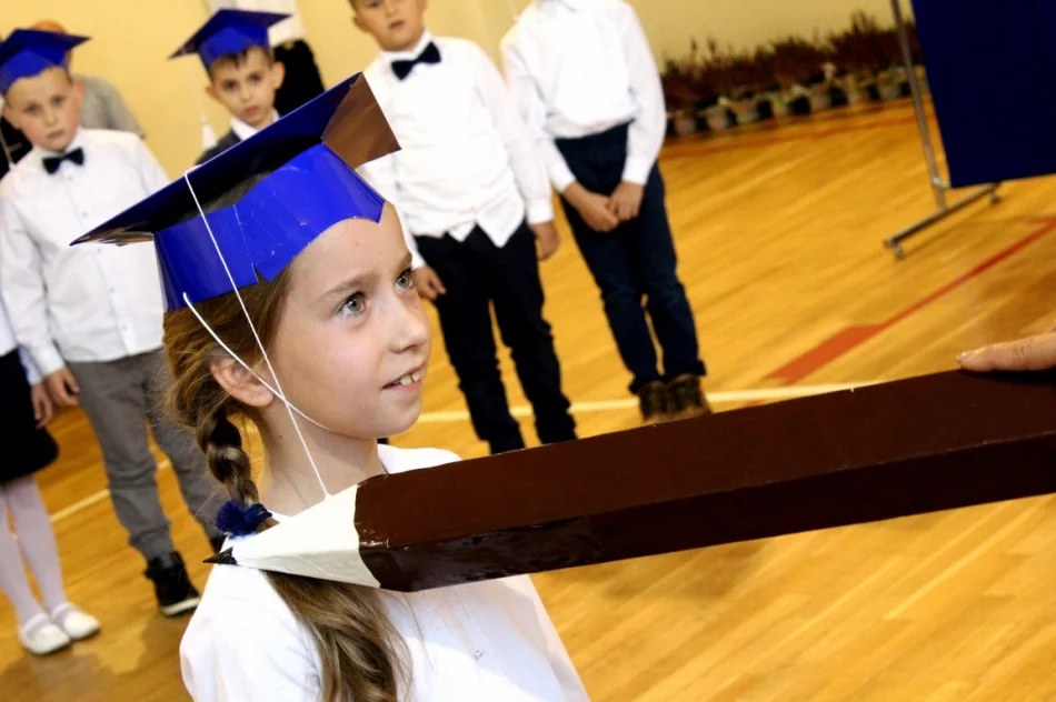 Święto Szkoły w SP nr 1 w Starej Wsi - zdjęcie 16