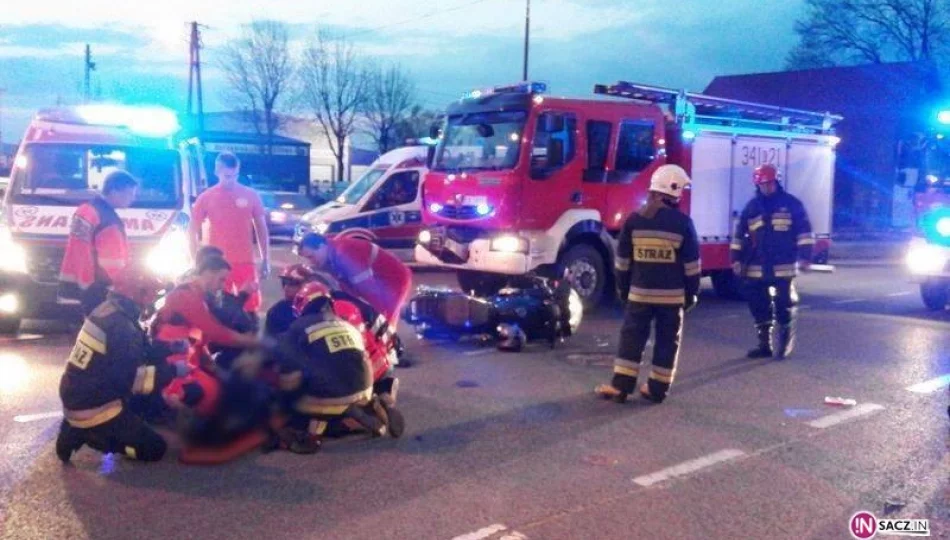 Nowy Sącz: zderzenie motocykla i samochodu. Kobieta zabrana do szpitala! - zdjęcie 1