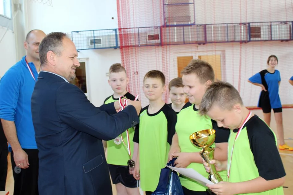 Znani Mistrzowie Gminy w Koszykówce 3x3 - zdjęcie 4