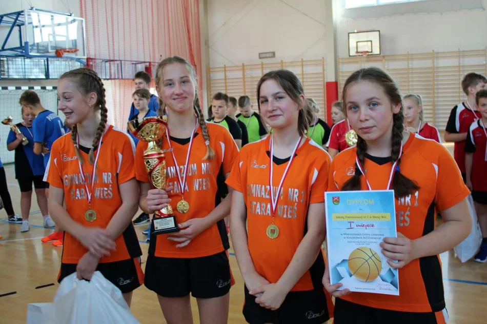 Znani Mistrzowie Gminy w Koszykówce 3x3 - zdjęcie 8