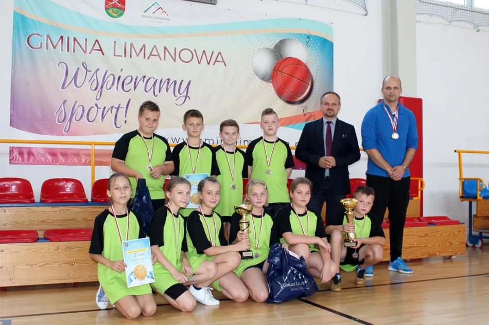 Znani Mistrzowie Gminy w Koszykówce 3x3 - zdjęcie 13