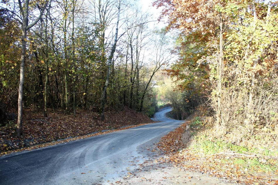 Kolejne gminne drogi po odbiorach  - zdjęcie 3
