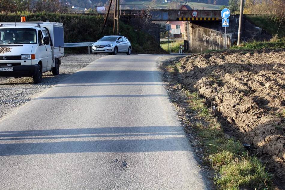 Kolejne gminne drogi po odbiorach  - zdjęcie 16