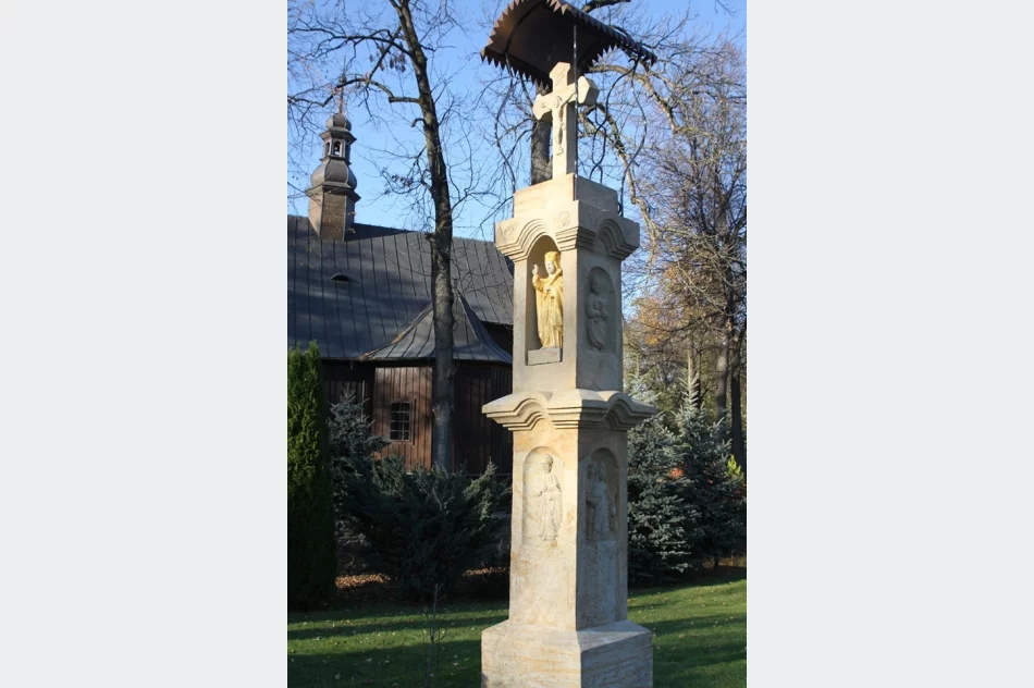 Spacery odkrywają historię miejscowości i związanych z nimi osób - zdjęcie 18