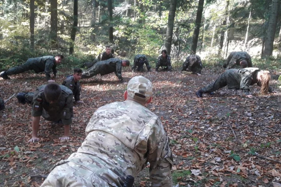 Straż Graniczna szkoli tymbarskiego Strzelca - zdjęcie 3