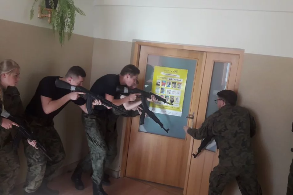 Straż Graniczna szkoli tymbarskiego Strzelca - zdjęcie 13