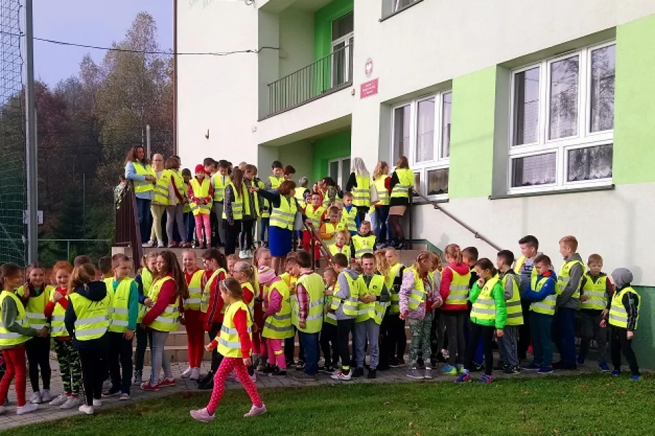 Odblaskowa akcja w SP w Młynnem - zdjęcie 2