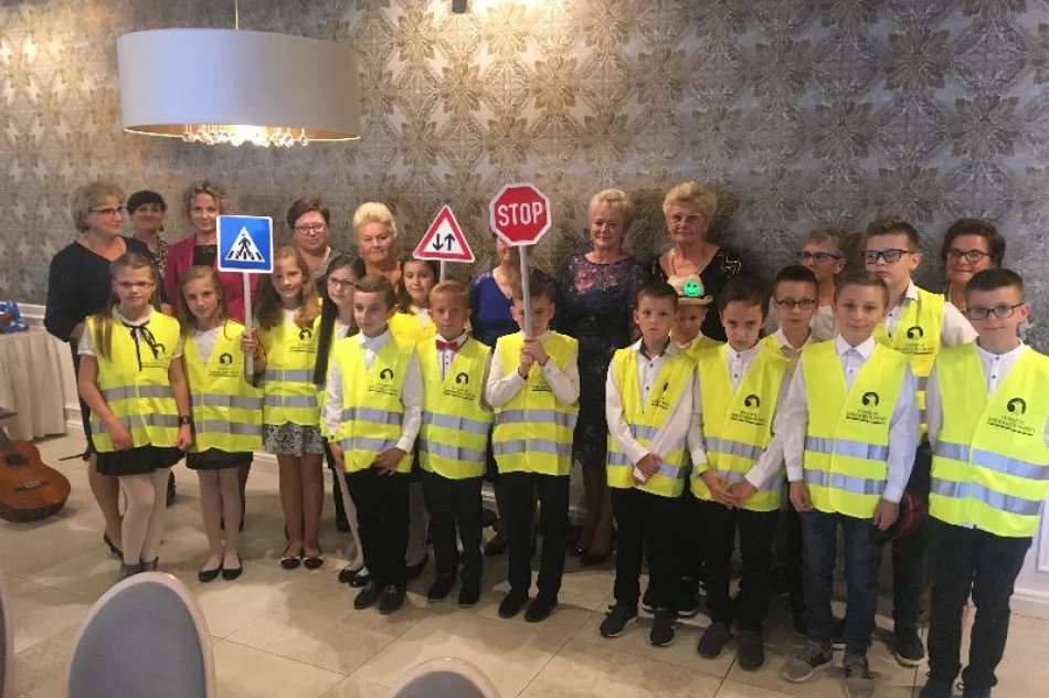 Inscenizacja "Bezpiecznie na drodze" - zdjęcie 2