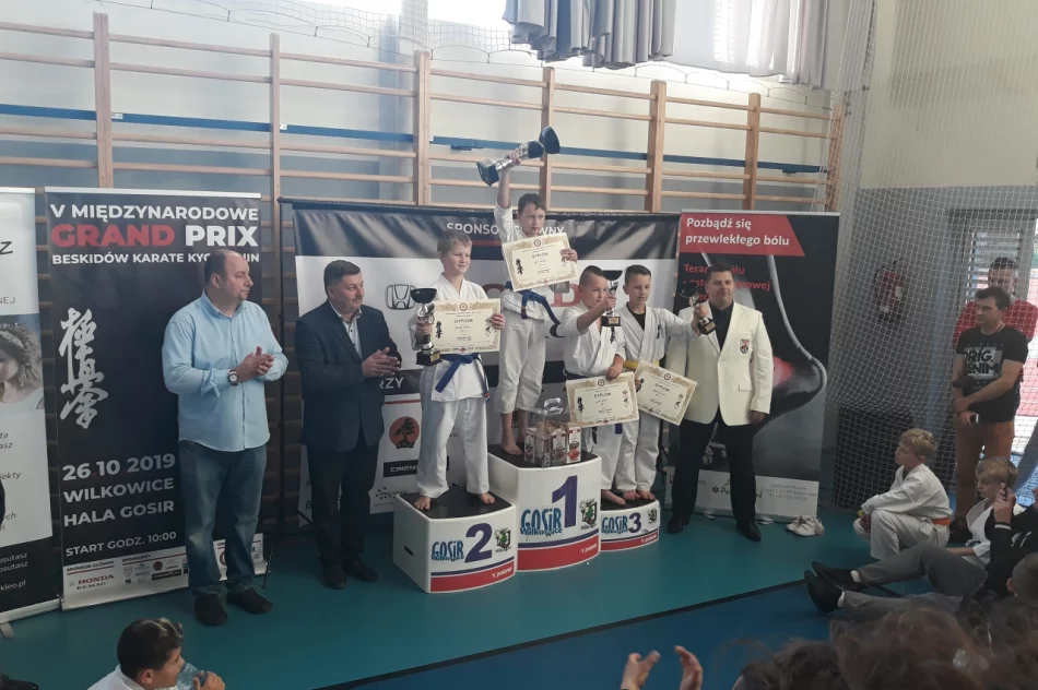 18 medali – 2 miejsce drużynowo na V Międzynarodowym Grand Prix Beskidów w Wilkowicach! - zdjęcie 11