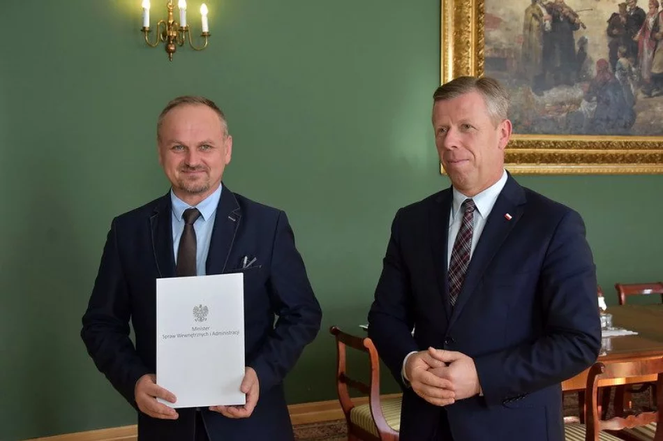 Kolejne promesy na usuwanie skutków klęsk żywiołowych. Gmina z Limanowszczyzny otrzymała 462 tys. zł - zdjęcie 2