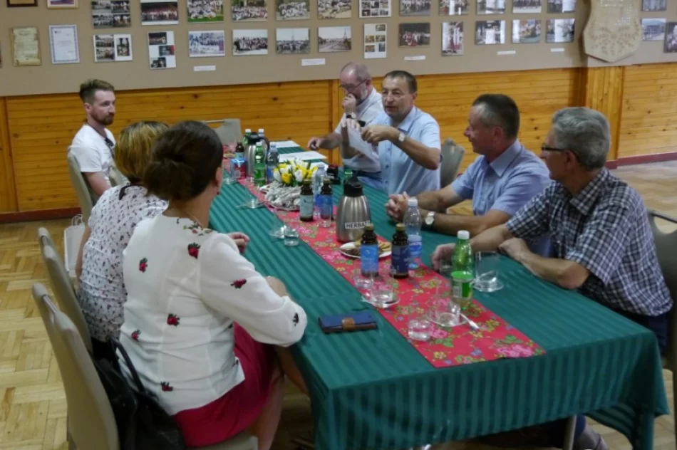 Zaprzyjaźniony samorząd przekazał pieniądze poszkodowanej gminie - zdjęcie 2