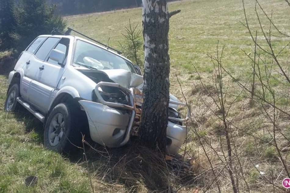Muszyna: samochód wypadł z drogi. Dwoje rannych - zdjęcie 4