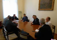 Mularczyk rozmawiał o Mniszku i Muszynce z ambasadorem Słowacji - zdjęcie główne