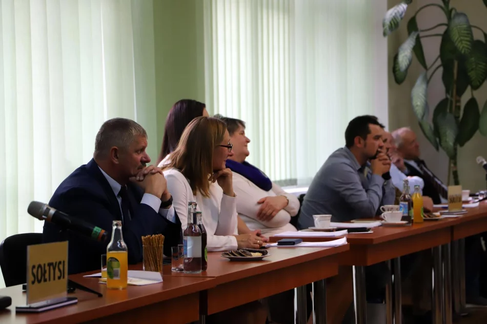 INFORMACJA O IX SESJI RADY GMINY LIMANOWA - zdjęcie 12