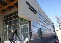 Chełmiec: parter i przyziemie pływalni do wynajęcia - zdjęcie główne