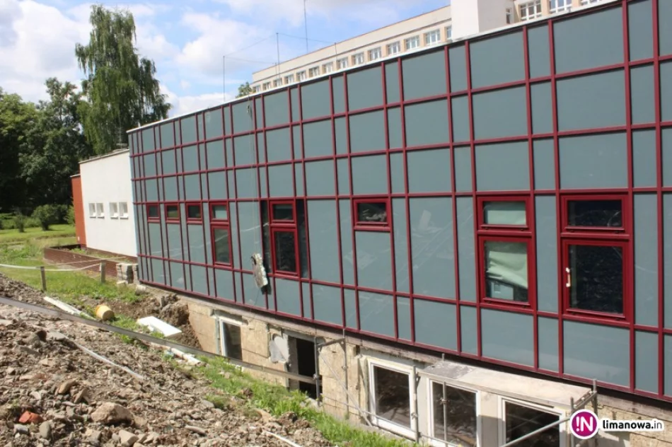 Szpital inwestuje 3 mln zł w centralną sterylizację - zdjęcie 3