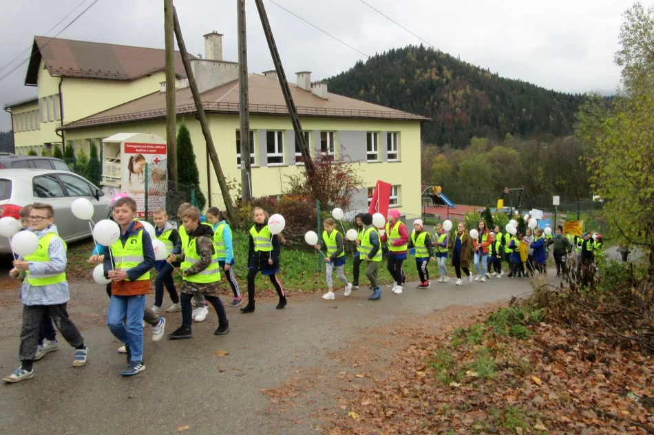 Dzieci i młodzież z apelem do kierowców - zdjęcie 7