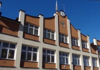 Komputerowe stanowisko do wypełniania wniosków w urzędzie - zdjęcie główne