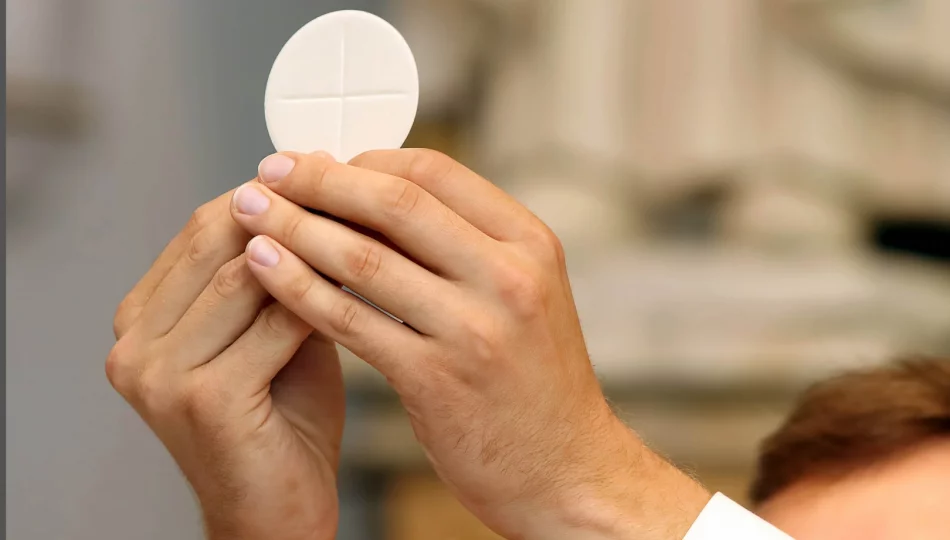 U nas maj, tam... październik i brak spowiedzi - zdjęcie 1