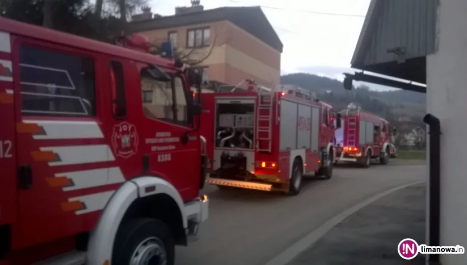 Pożar instalacji jednego z mieszkań w bloku - zdjęcie 1