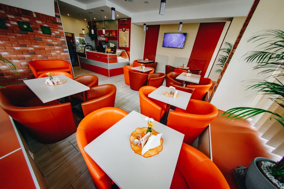 Monaco Cafe: cocktail bar jak przed laty… - zdjęcie 2