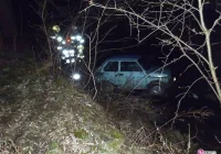 Rytro: Samochód runął do potoku - zdjęcie główne