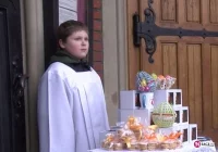 Świąteczna sprzedaż czyli jak pomóc wolontariuszom wyjechać na ŚDM - zdjęcie główne