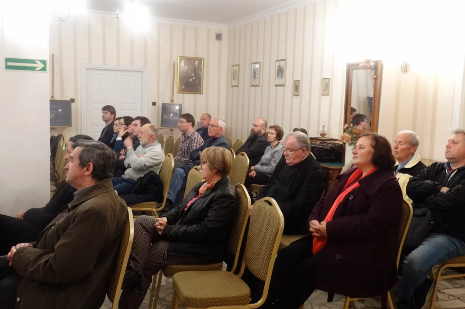 „Z klamką po prośbie” – inauguracyjny wykład z cyklu „W Ogrodach Klio” - zdjęcie 6