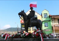 NARODOWE ŚWIĘTO NIEPODLEGŁOŚCI Z MIEJSKIMI ODZNACZENIAMI - zdjęcie główne
