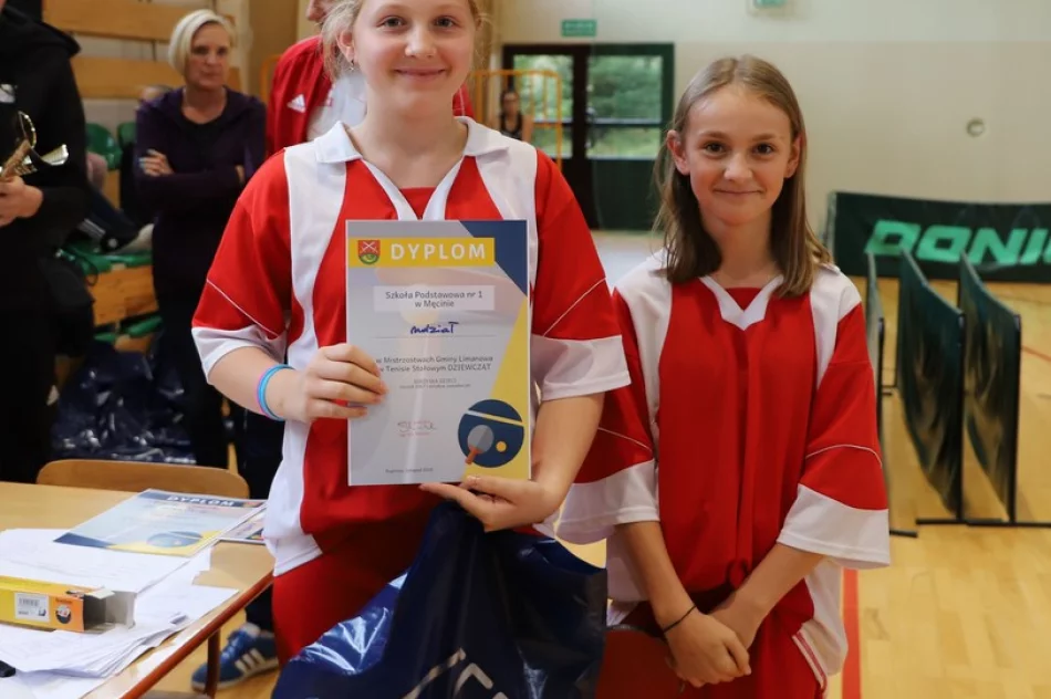 Mistrzostwa Gminy Limanowa w Tenisie Stołowym Dziewcząt i Chłopców - zdjęcie 5