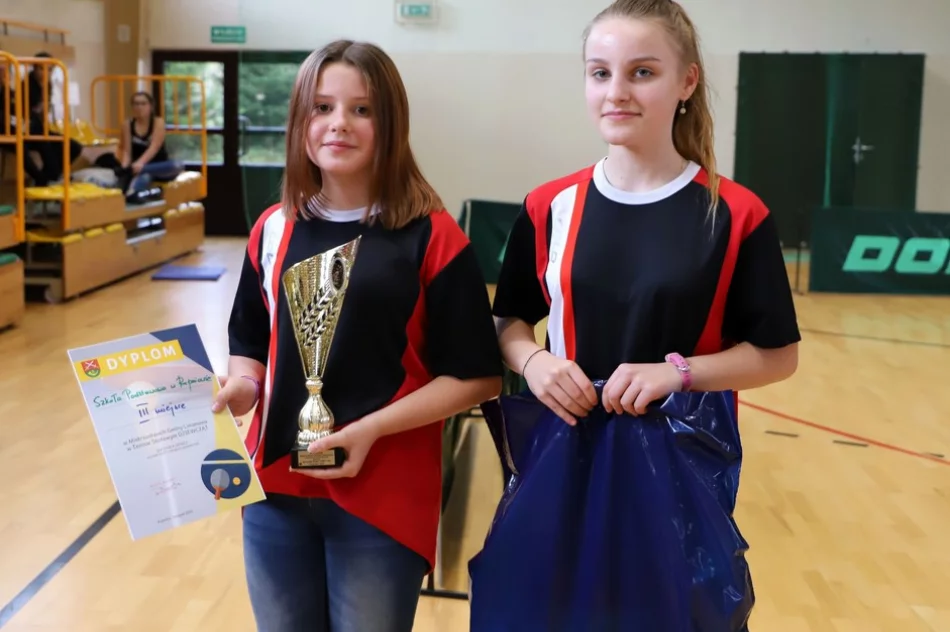 Mistrzostwa Gminy Limanowa w Tenisie Stołowym Dziewcząt i Chłopców - zdjęcie 7