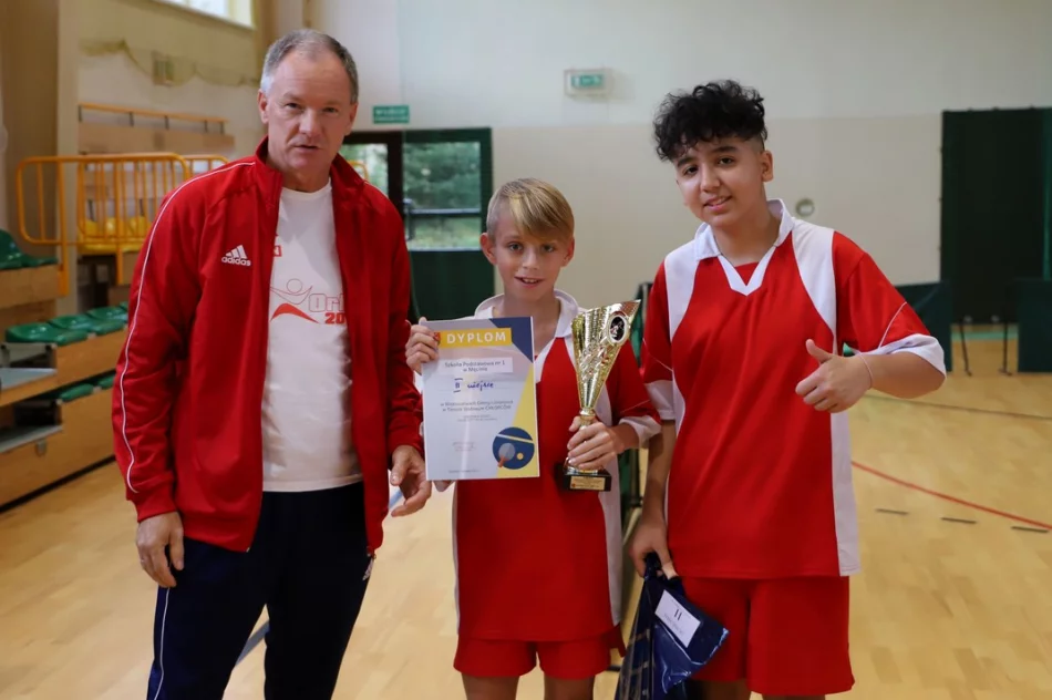 Mistrzostwa Gminy Limanowa w Tenisie Stołowym Dziewcząt i Chłopców - zdjęcie 14