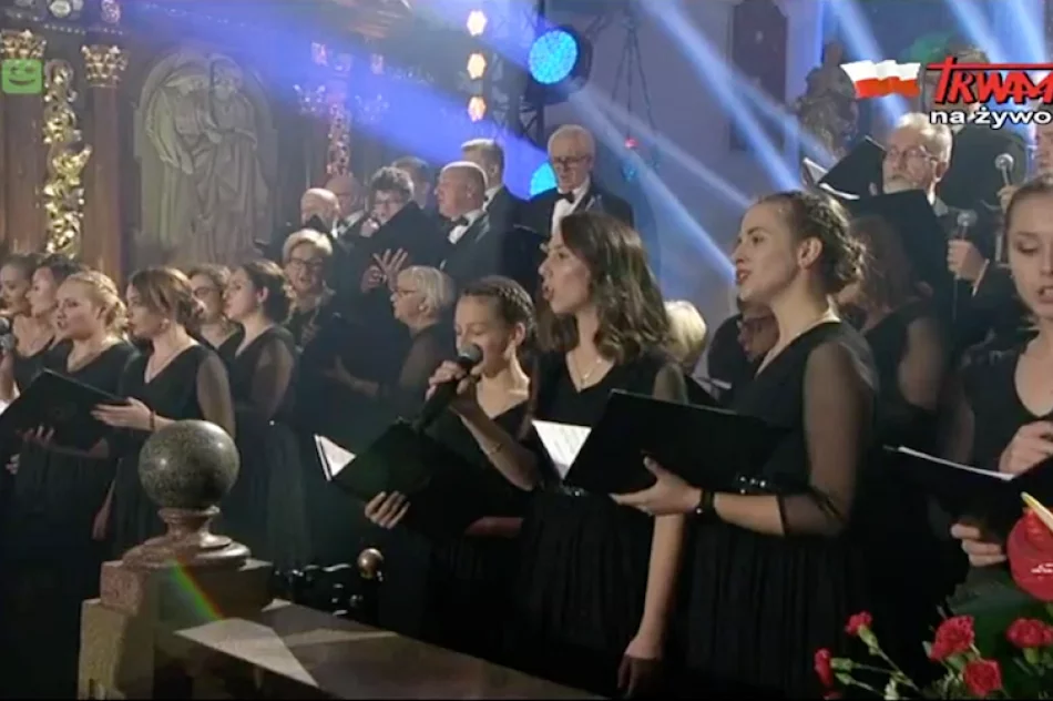 Zaśpiewali w hołdzie Ojczyźnie i Limanowskiej Pani - zdjęcie 6