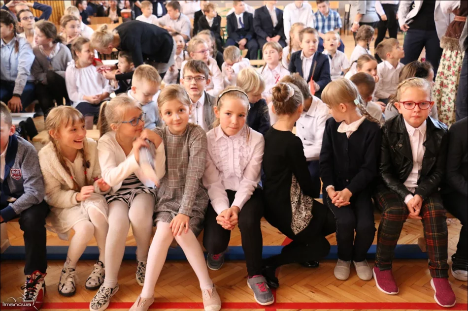 UROCZYSTA SESJA RADY MIASTA Z MIEJSKIMI ODZNACZENIAMI - zdjęcie 2