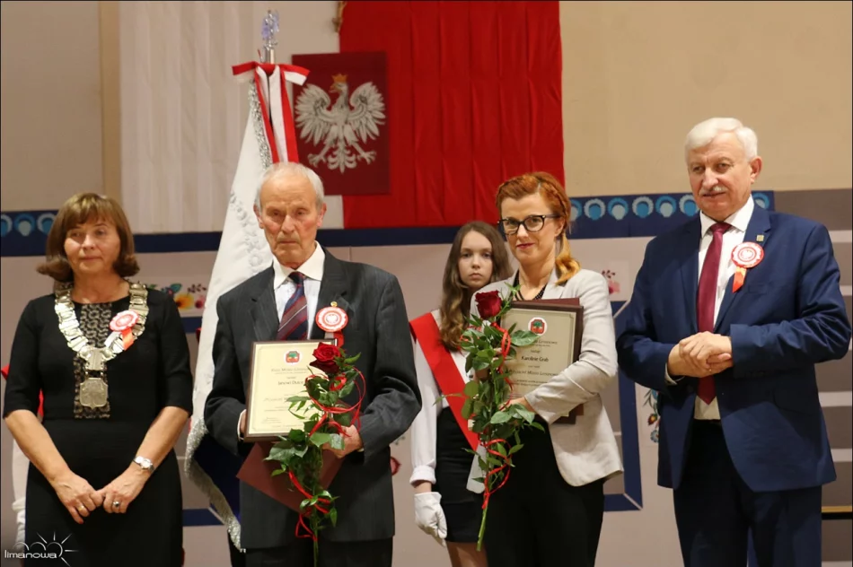 UROCZYSTA SESJA RADY MIASTA Z MIEJSKIMI ODZNACZENIAMI - zdjęcie 10