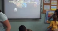 Uczniowie spotkali się z astronomem - zdjęcie 2