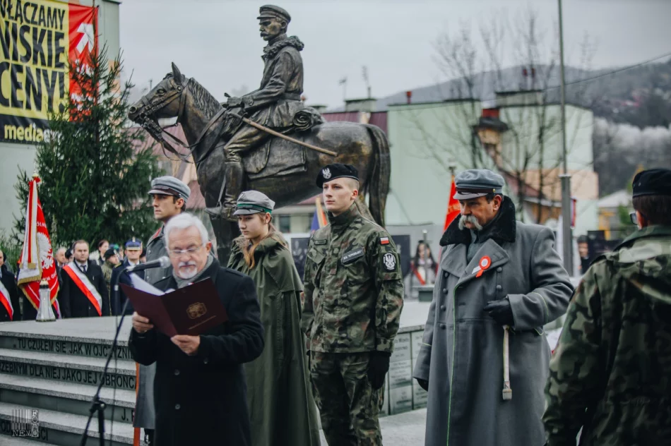 Tak Limanowa świętowała 101. rocznicę odzyskania niepodległości - zdjęcie 17