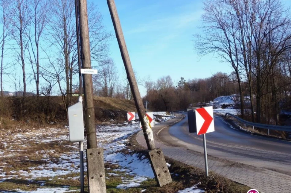 Absurdalne oznakowanie: chodzi o drogę czy doktora? - zdjęcie 2