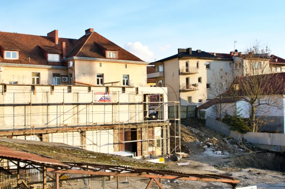 Rozpoczęła się budowa wielopoziomowego parkingu - zdjęcie 4