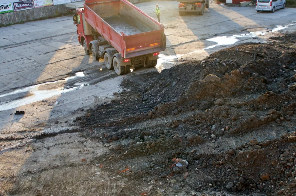 Rozpoczęła się budowa wielopoziomowego parkingu - zdjęcie 6