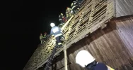 Jednej nocy wiatr uszkodził dachy dwóch budynków - zdjęcie 2