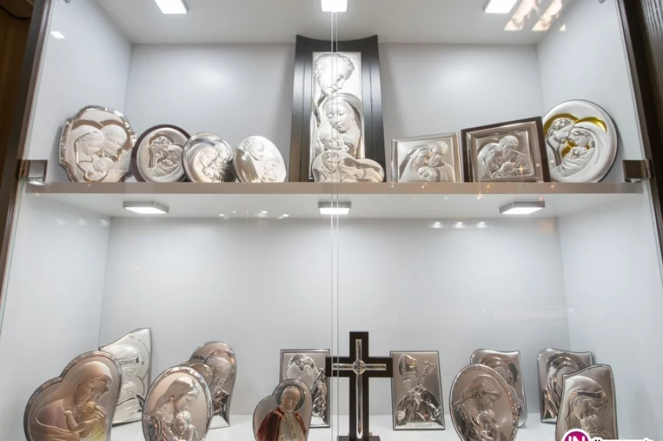 Złota biżuteria z 10% rabatem - idealna na komunijny prezent - zdjęcie 3