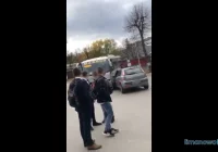 Policja zajęła się głośną stłuczką na parkingu - zdjęcie główne