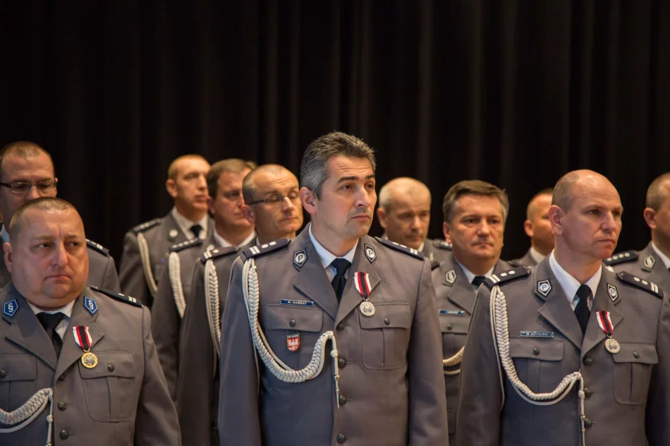 Uroczyste ślubowanie nowych funkcjonariuszy - zdjęcie 6