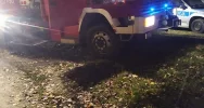 Doszczętnie spłonął samochód - zdjęcie 3