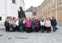 Seniorzy na wyjeździe warsztatowym w Wadowicach - zdjęcie główne